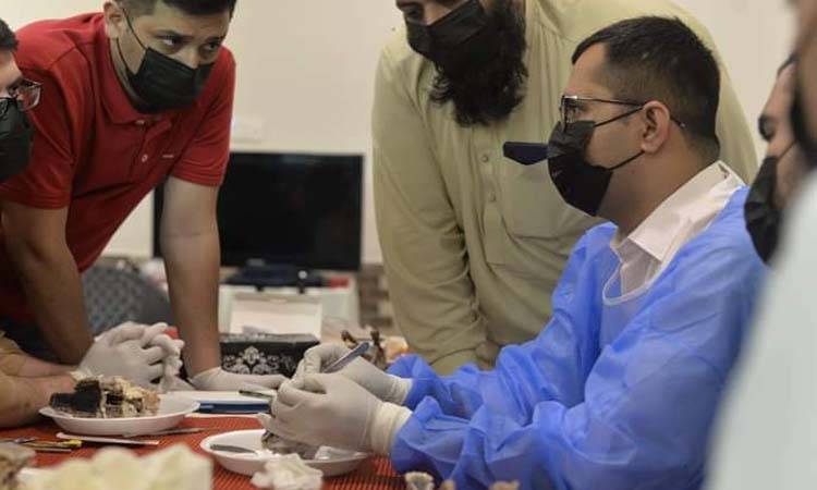 Dr Zaheer Conducts Two-Day Implant Course At Swat