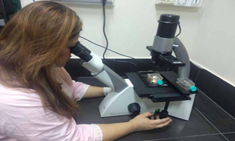 Dr Erum Khan initiates Tissue Engineering at Institute of Dentistry, LUMHS