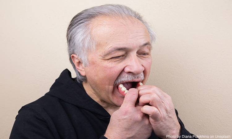 High blood glucose links to fewer natural teeth- New study