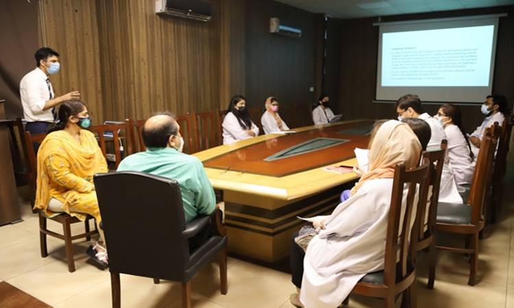 LMDC conducts an interactive workshop on Research Methodology 