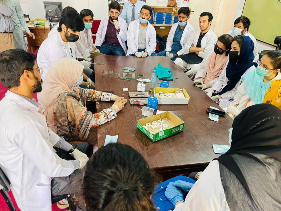 BDC arranges ART workshop for dental students