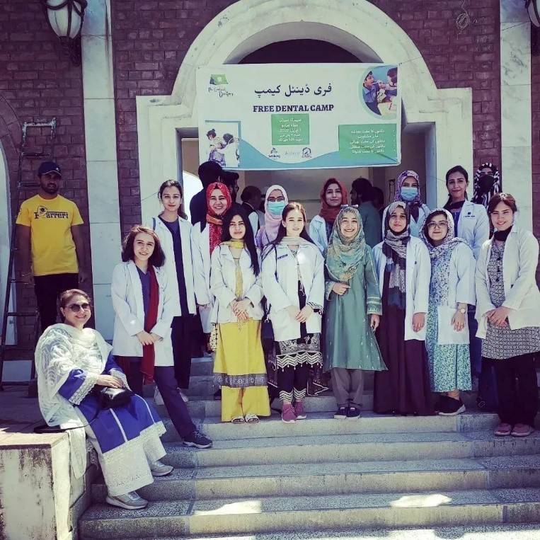 The Godsent Doctors organise free dental camp