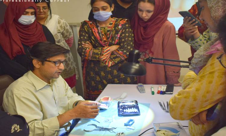 IADSR conducts workshop on dental composites  