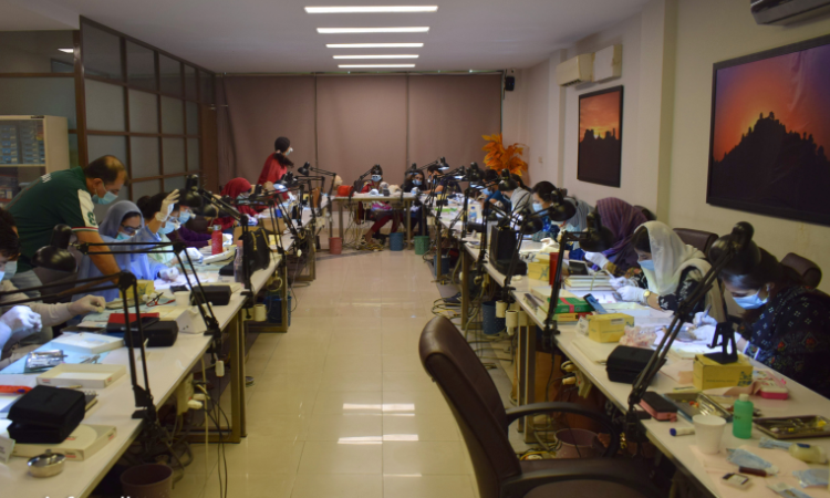 Hands on workshop on 'Dental Restoration Technique' at IADSR