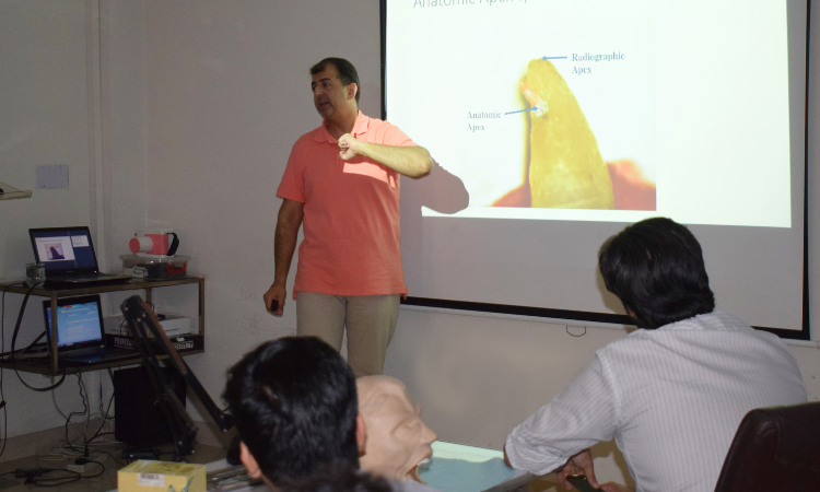 Hands on workshop on 'Dental Restoration Technique' at IADSR