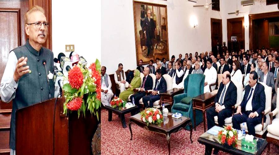 Arif Alvi Emphasizes Expansion of Insurance Services in Health Sectors