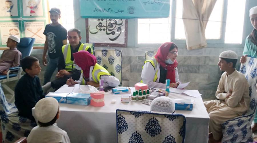 DDC team screens 600 seminary students for oral ailments