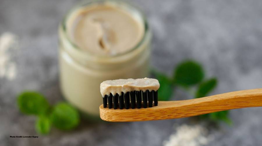 The ultimate guide to homemade toothpaste: Benefits, recipes, and safety tips